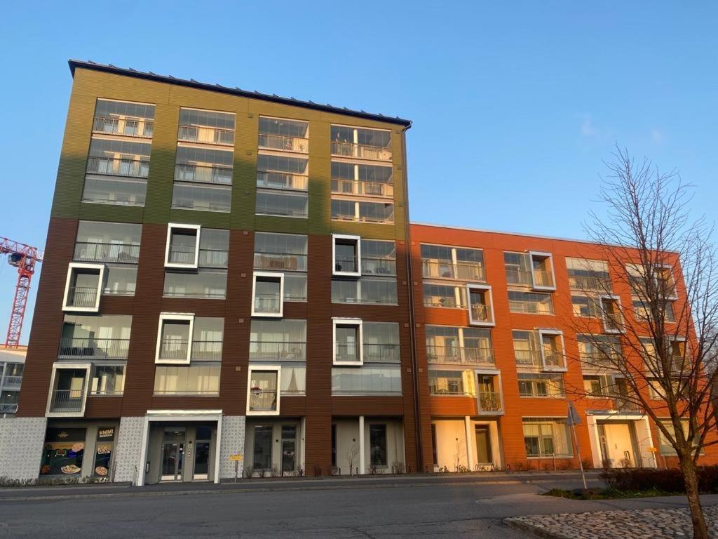 Modern One Bedroom Apartment Nearby Airport فانتا المظهر الخارجي الصورة